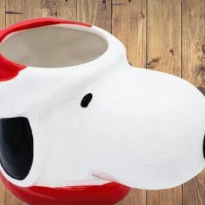 Peanuts Sculpted Collectors Ceramic Mug 2020 - Peanuts Worldwide